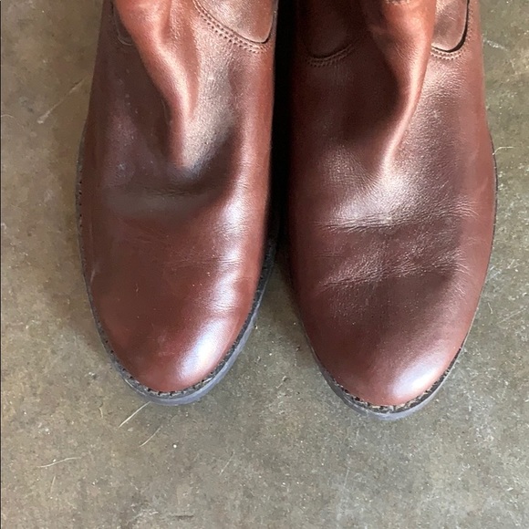 Donald Pliner boot - Picture 5 of 7